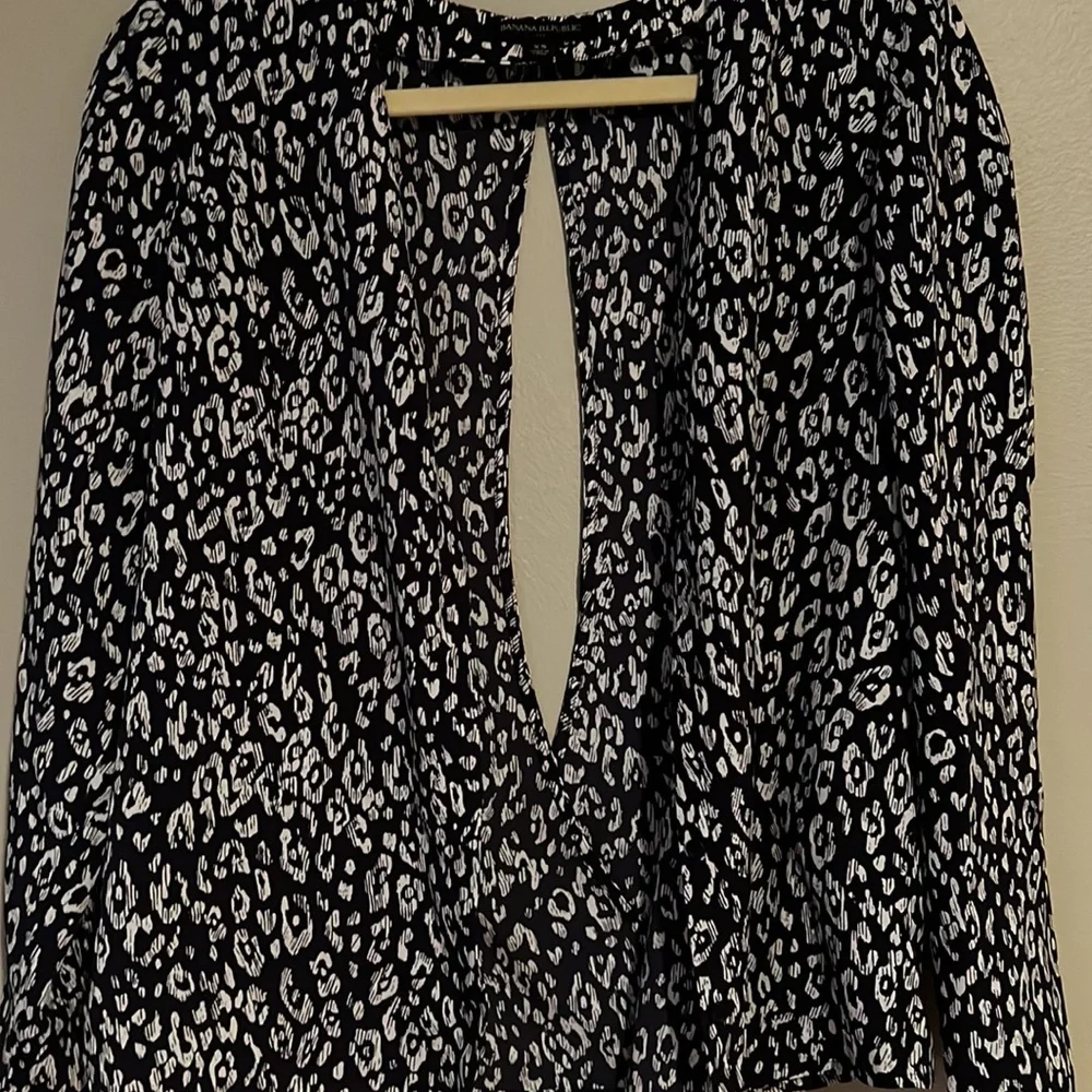 Banana Republic XS button down long sleeve shirt - Picture 10 of 11